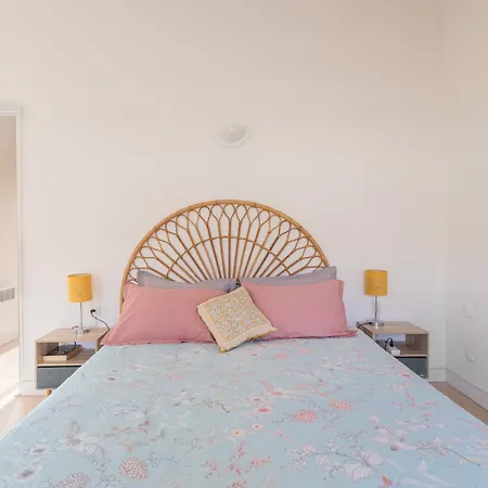 Appartement With Rooftop Terrace Narbonne